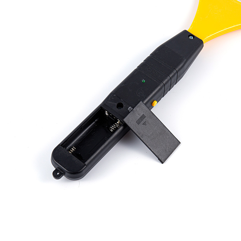 Tragbare, sichere, einschichtige elektrische Mückenklatsche