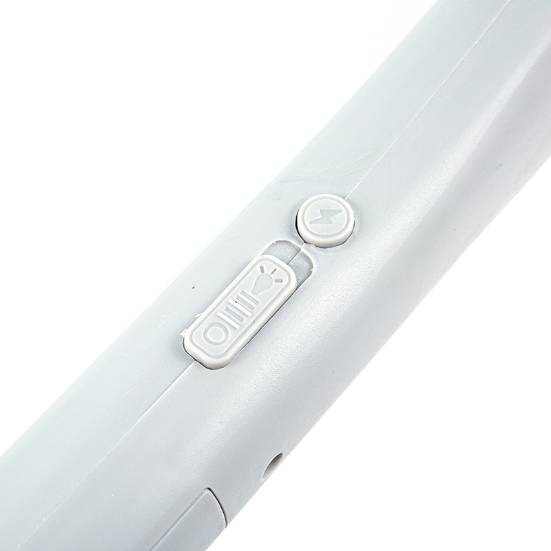 Fliegenklatsche in Form einer Lithiumbatterieschale mit großem Netz